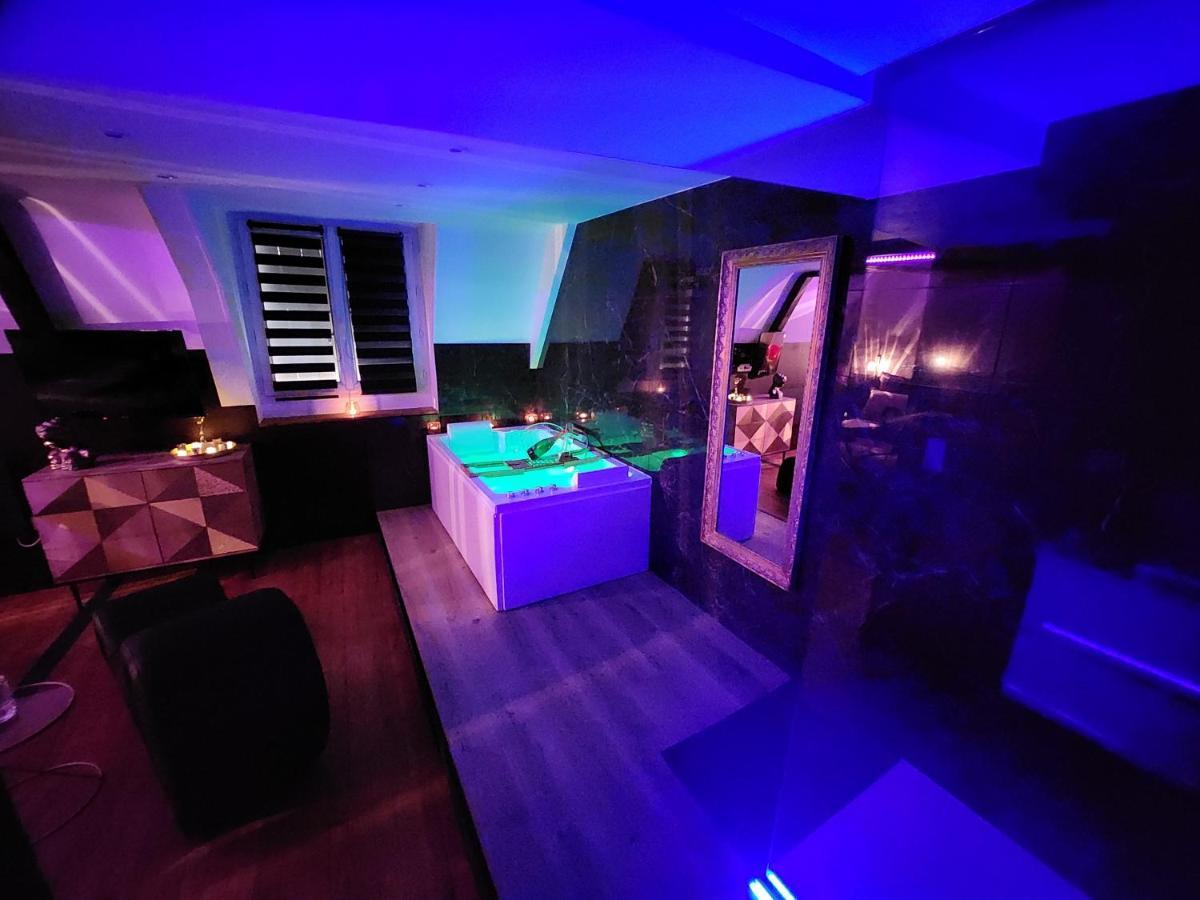 Caen, Tu M'Aimes - Suite Romantique Extérieur photo