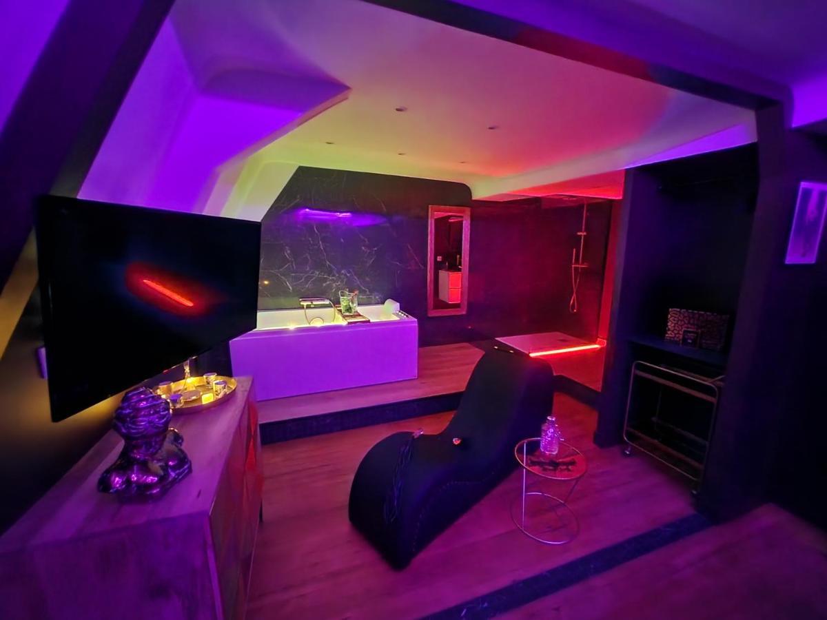 Caen, Tu M'Aimes - Suite Romantique Extérieur photo